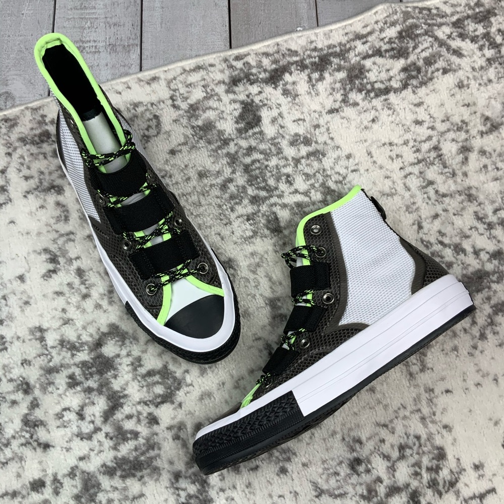 NIB Converse Chuck 70 Tech Hiker Hi women’s shoes